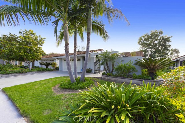 MLS #OC25243522 image #2