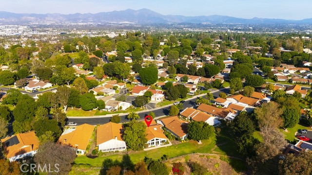 MLS #OC25243522 image #49