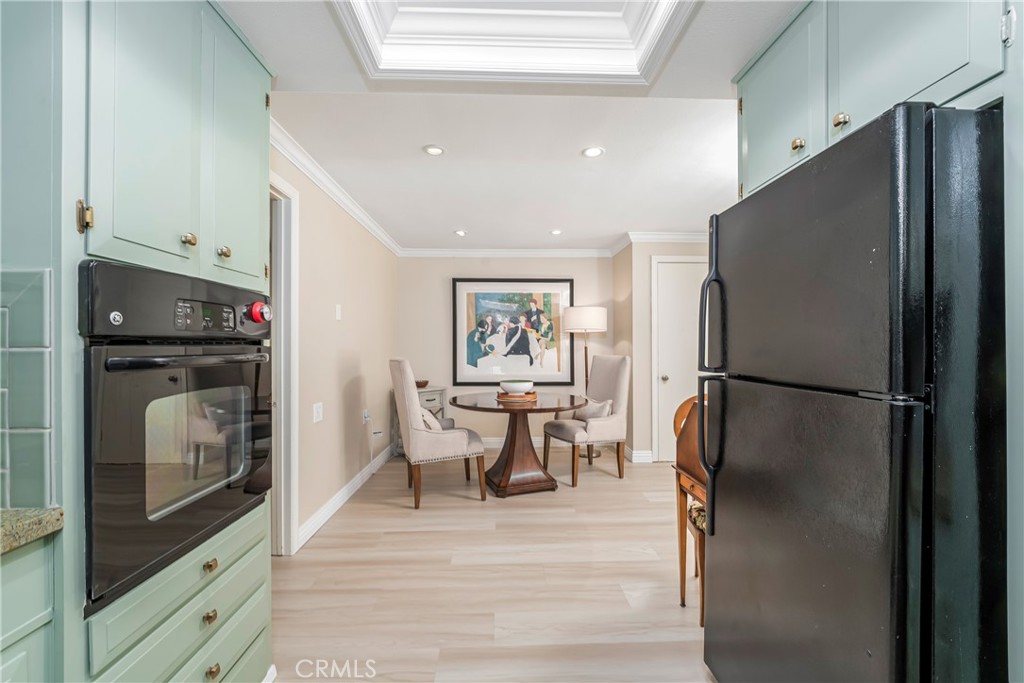 MLS #OC25243527 image #13