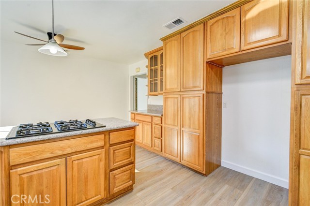 MLS #OC25243535 image #20