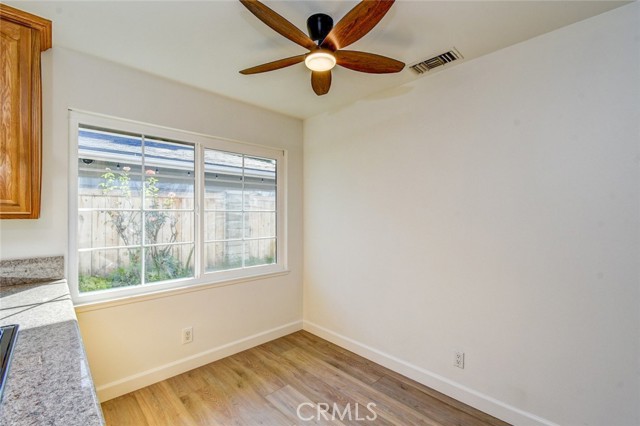 MLS #OC25243535 image #25