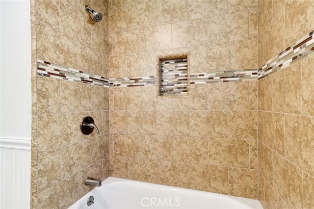 MLS #OC25243535 image #32