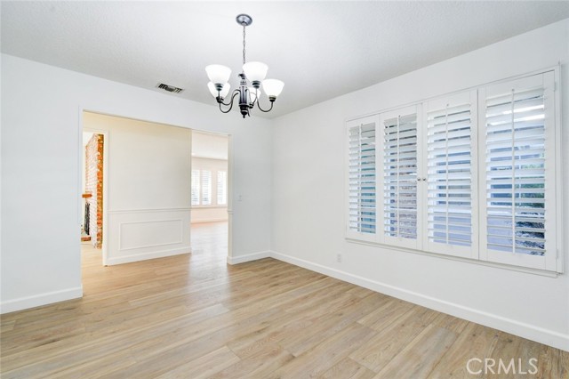 MLS #OC25243535 image #34