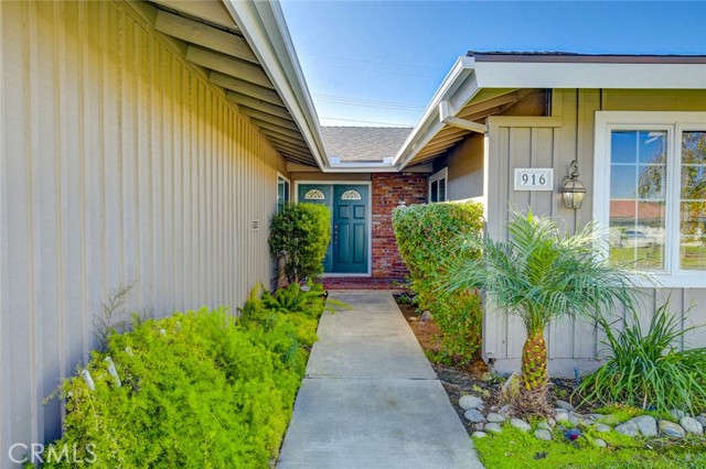 MLS #OC25243535 image #4