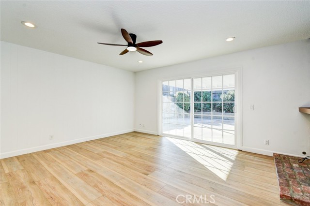 MLS #OC25243535 image #41