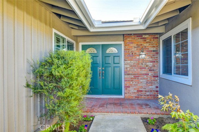 MLS #OC25243535 image #5