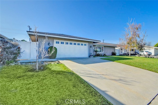 MLS #OC25243535 image #57