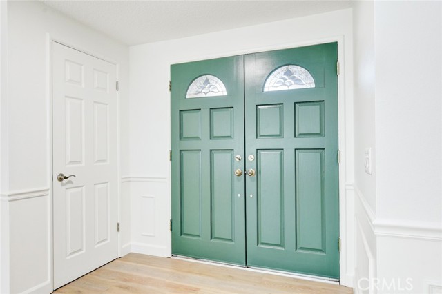 MLS #OC25243535 image #6