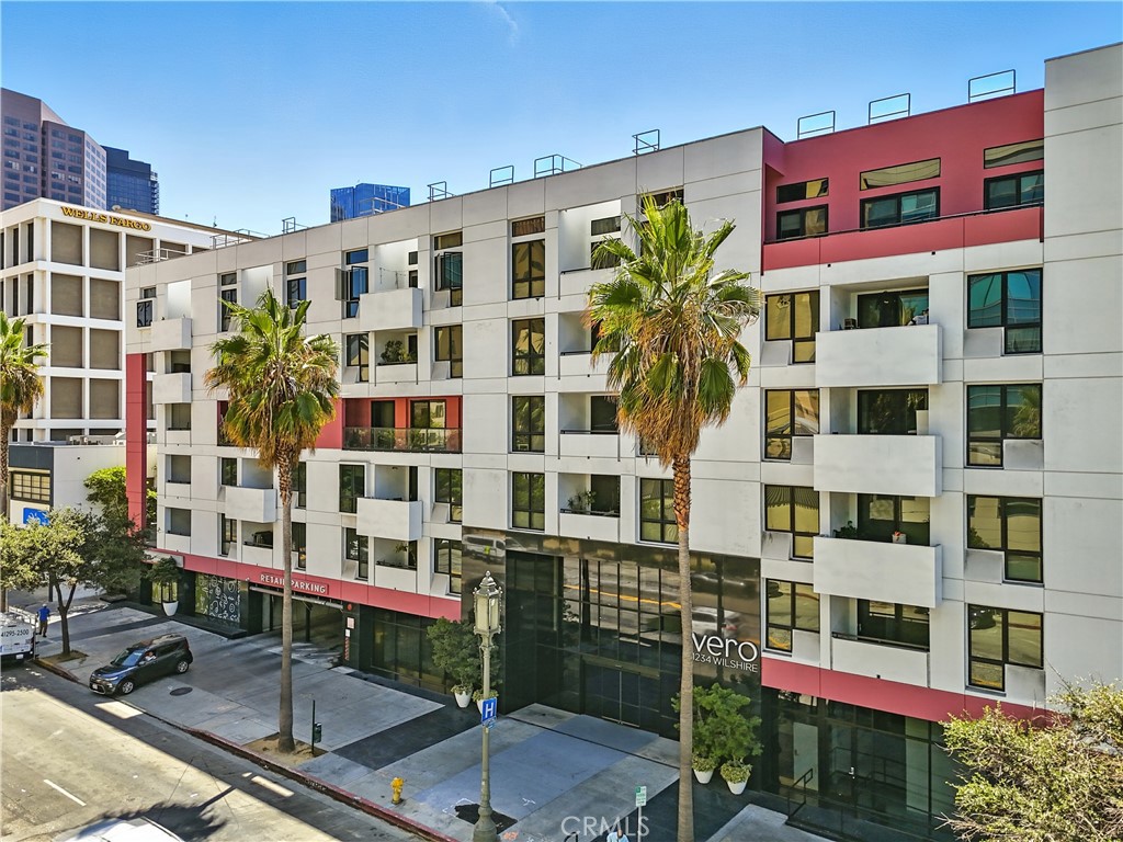 MLS #OC25243611 image #1