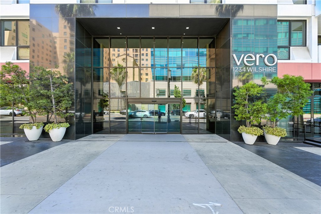 MLS #OC25243611 image #4