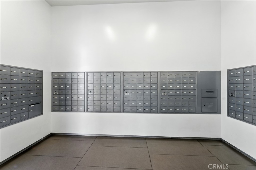 MLS #OC25243611 image #7