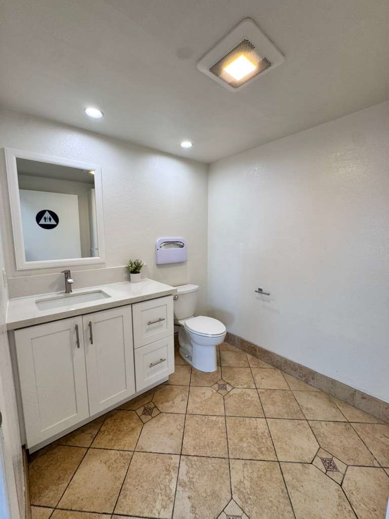 MLS #OC25243659 img 10