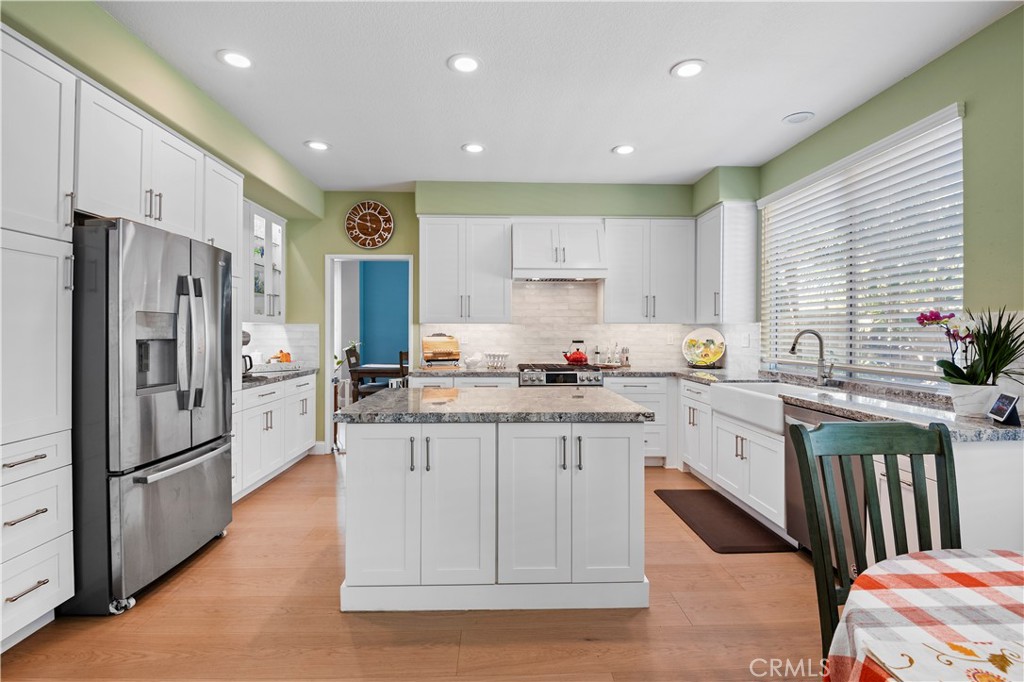 MLS #OC25243664 image #22