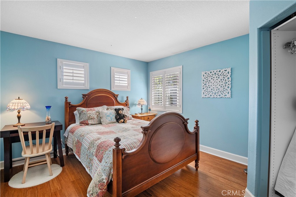 MLS #OC25243664 image #27