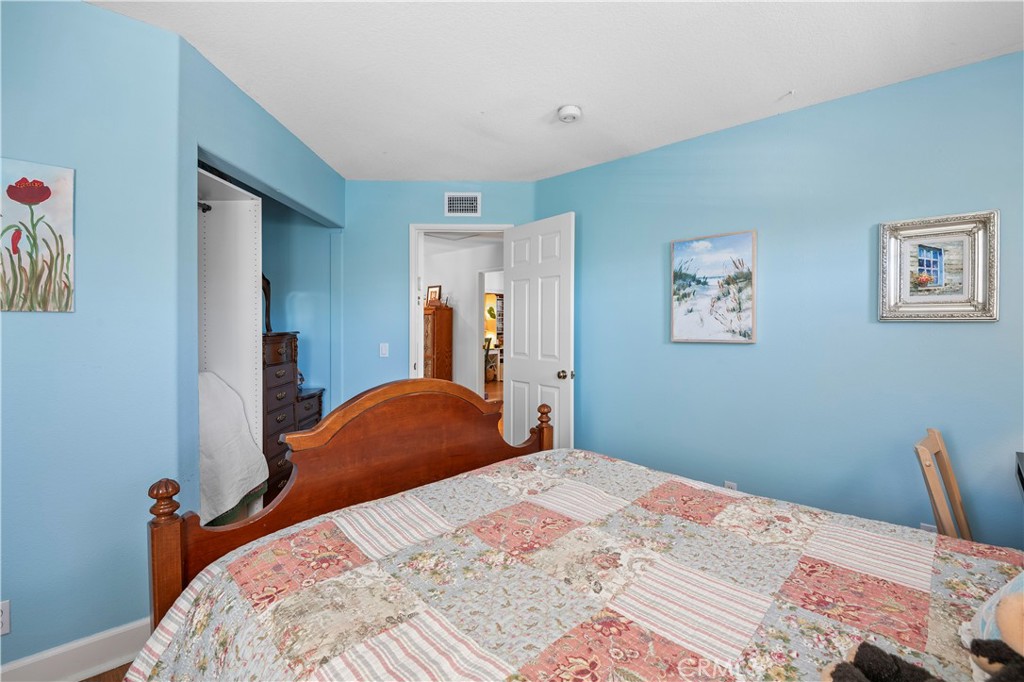 MLS #OC25243664 image #28