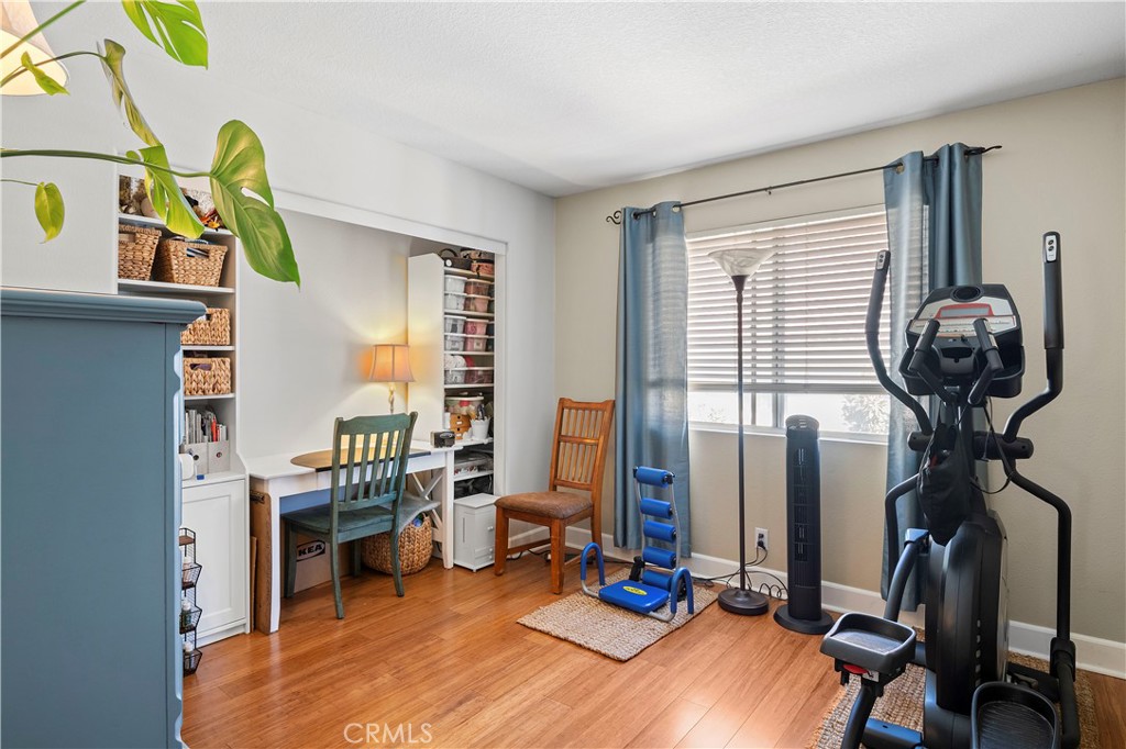 MLS #OC25243664 image #33