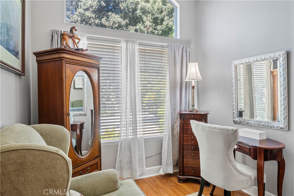 MLS #OC25243664 image #37