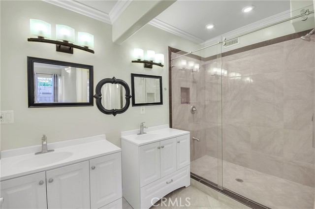 MLS #OC25243665 img 18