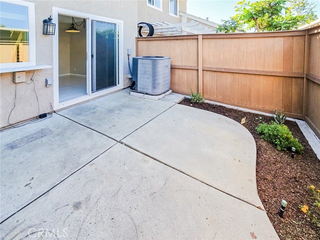 MLS #OC25243704 image #12