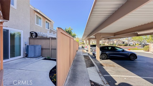 MLS #OC25243704 image #13