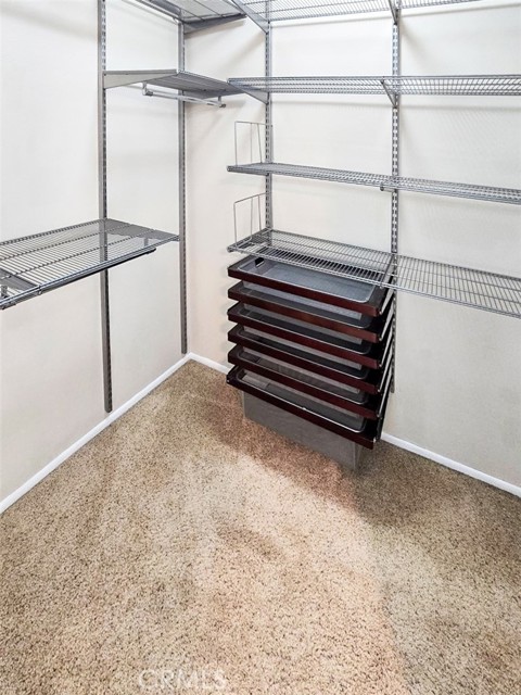 MLS #OC25243704 image #17