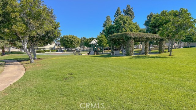 MLS #OC25243704 image #24