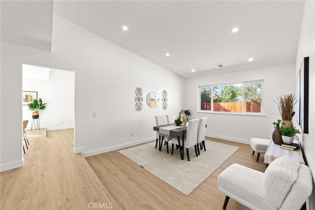 MLS #OC25243734 image #1