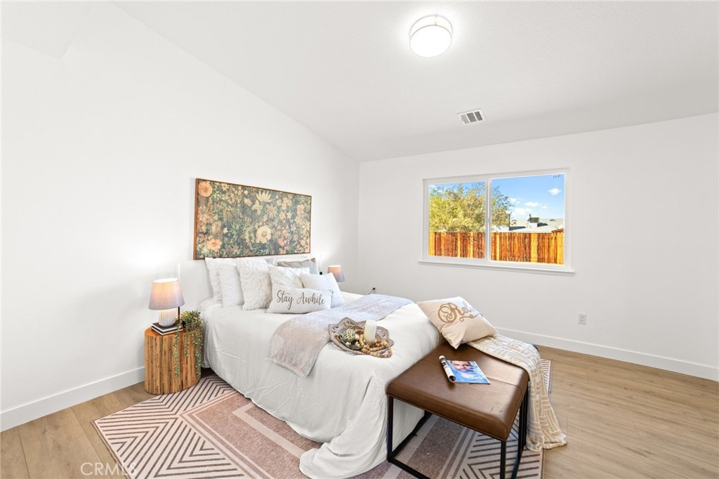 MLS #OC25243734 image #12