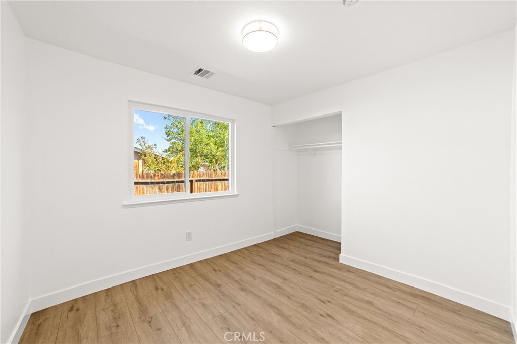 MLS #OC25243734 image #21