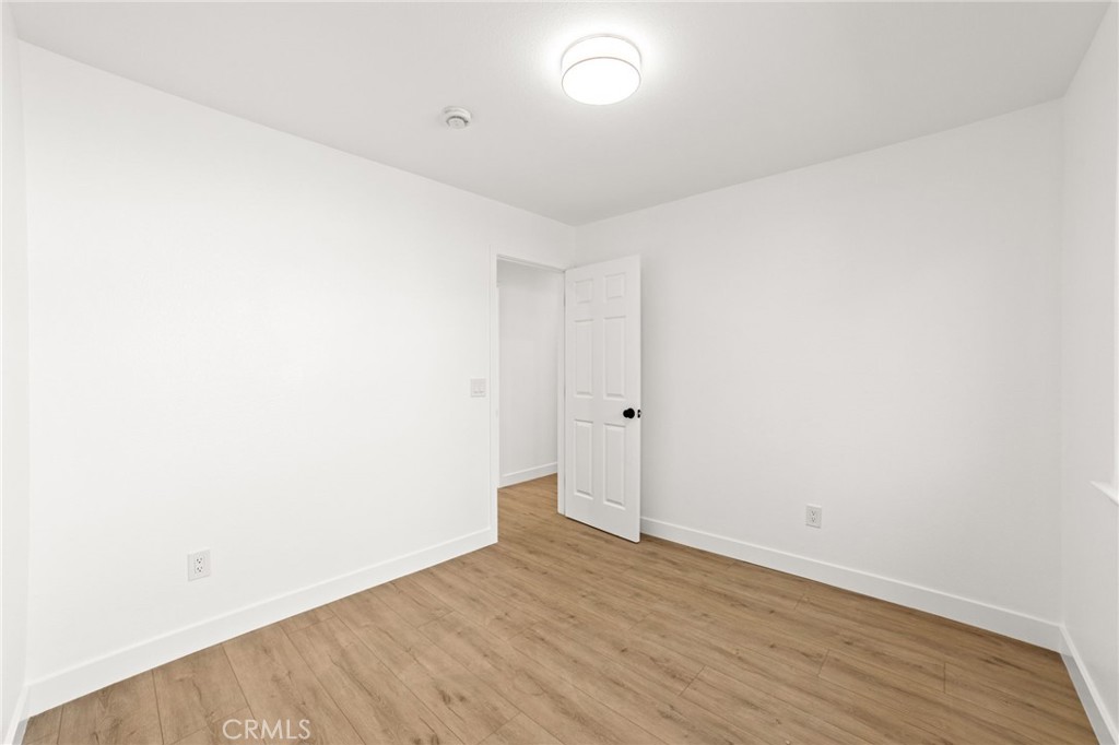 MLS #OC25243734 image #22