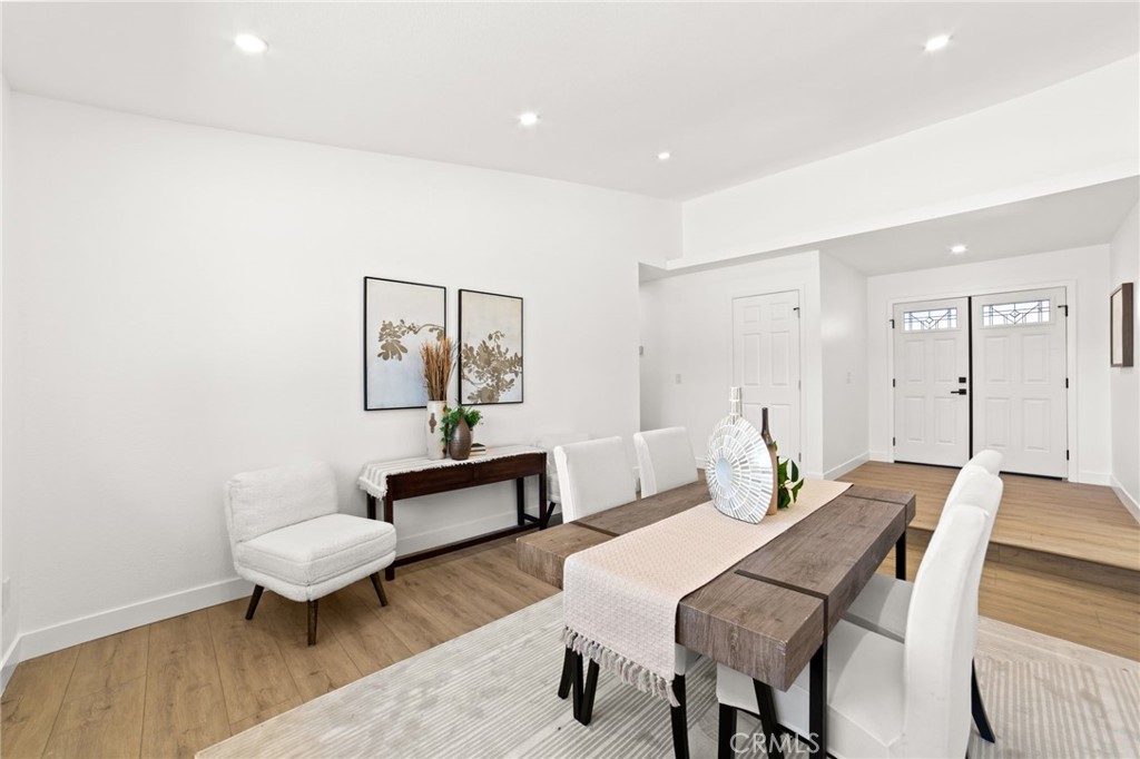 MLS #OC25243734 image #7