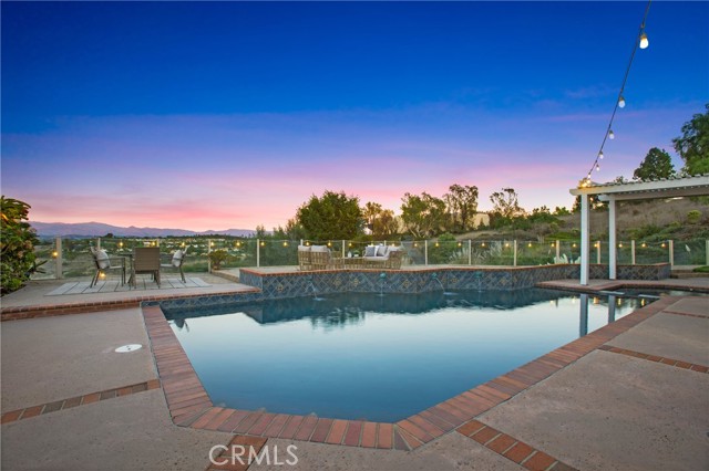 MLS #OC25243879 img 1