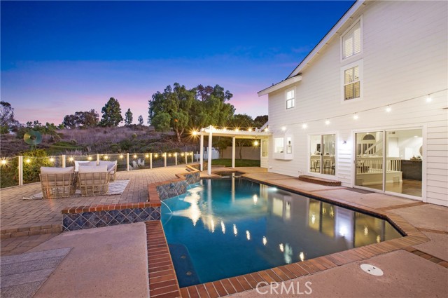 MLS #OC25243879 img 3