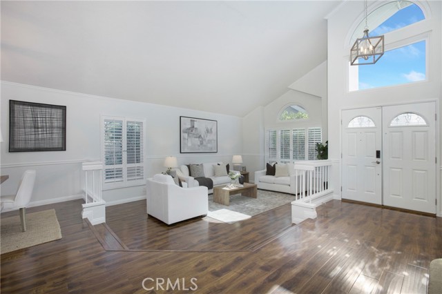 MLS #OC25243879 img 8