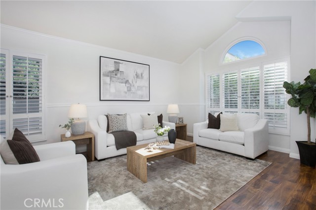 MLS #OC25243879 img 9