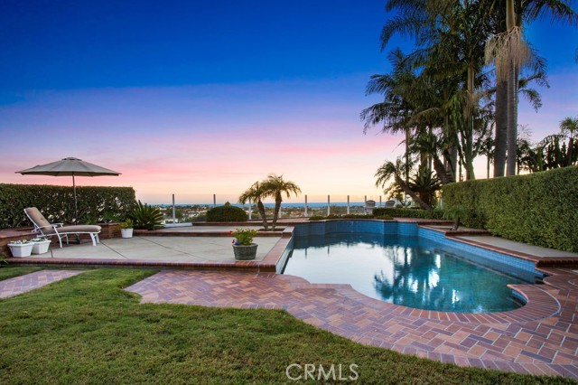 MLS #OC25243887 image #0