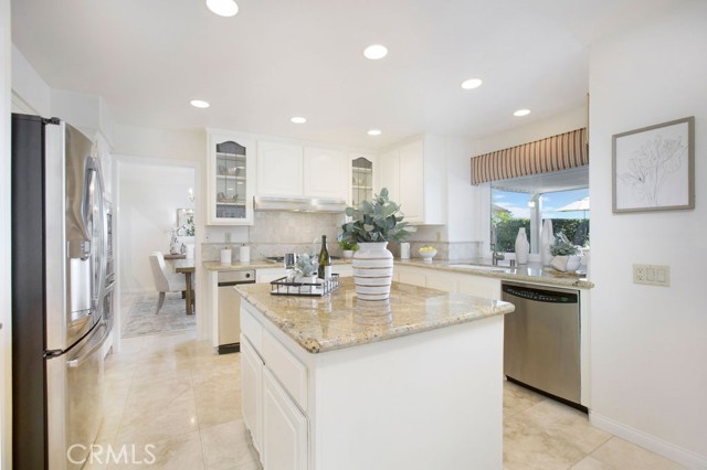 MLS #OC25243887 image #13