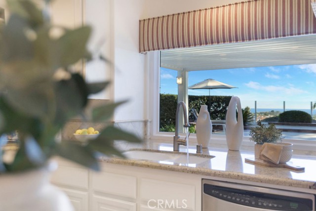 MLS #OC25243887 image #19