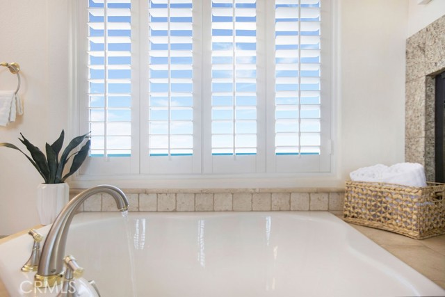 MLS #OC25243887 image #31