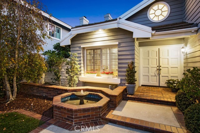 MLS #OC25243887 image #5