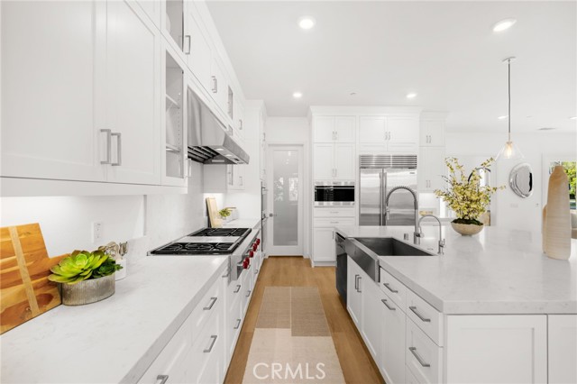 MLS #OC25243960 image #10