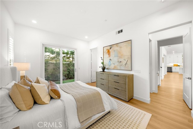 MLS #OC25243960 image #13