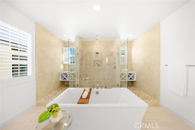 MLS #OC25243960 image #16