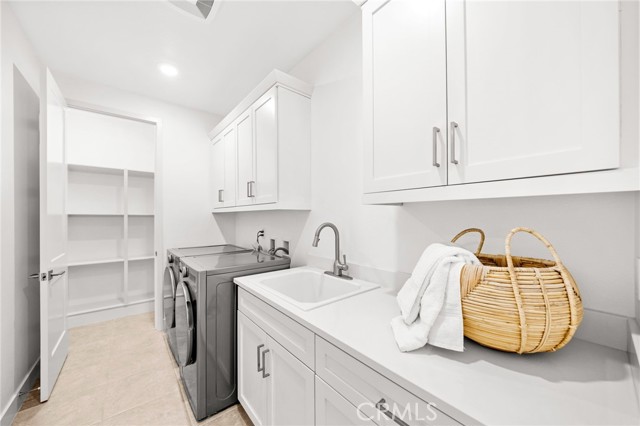 MLS #OC25243960 image #22