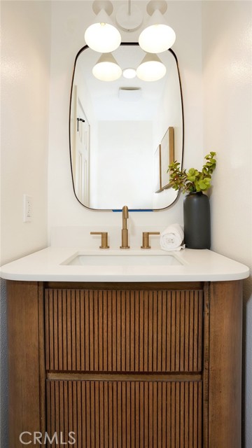 MLS #OC25243973 image #15