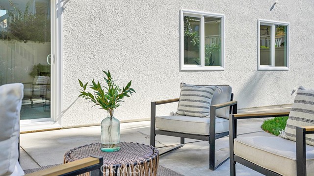 MLS #OC25243973 image #35