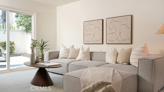 MLS #OC25243973 image #8