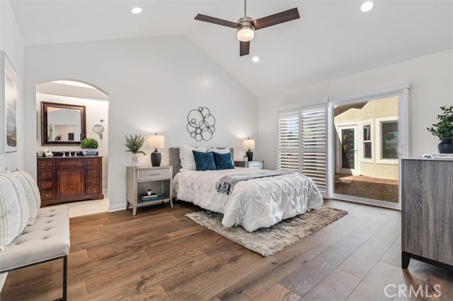 MLS #OC25244052 image #13