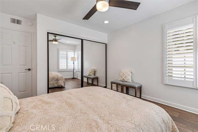 MLS #OC25244052 image #19