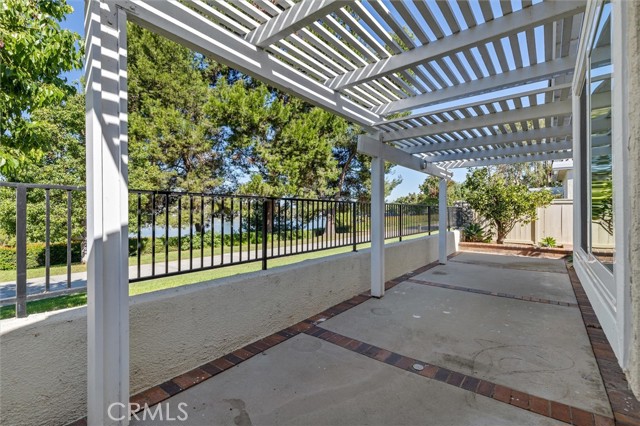 MLS #OC25244052 image #26